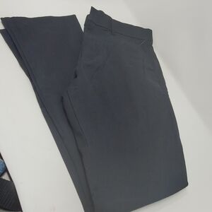 Gap  Modern Khakis in Straight Fit with Gapflex